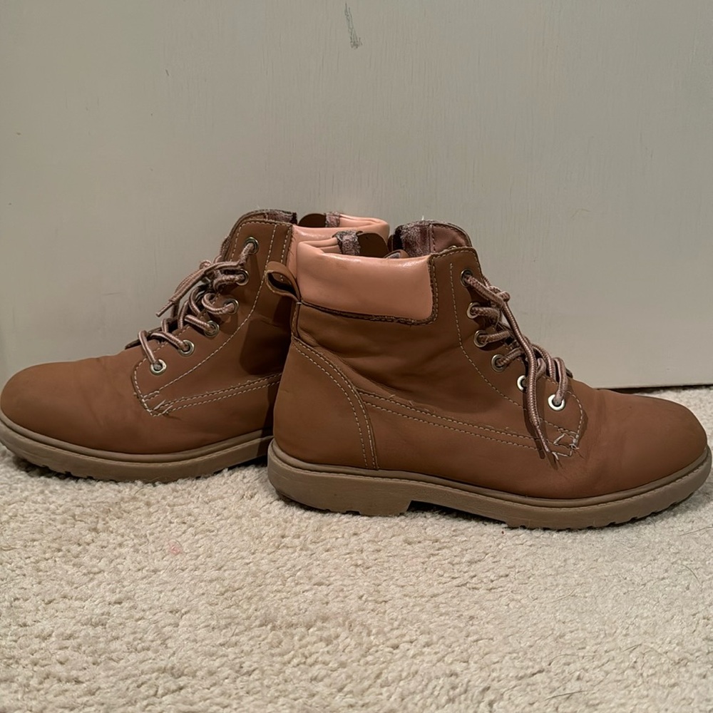 Brown boots with pink/tan cuff